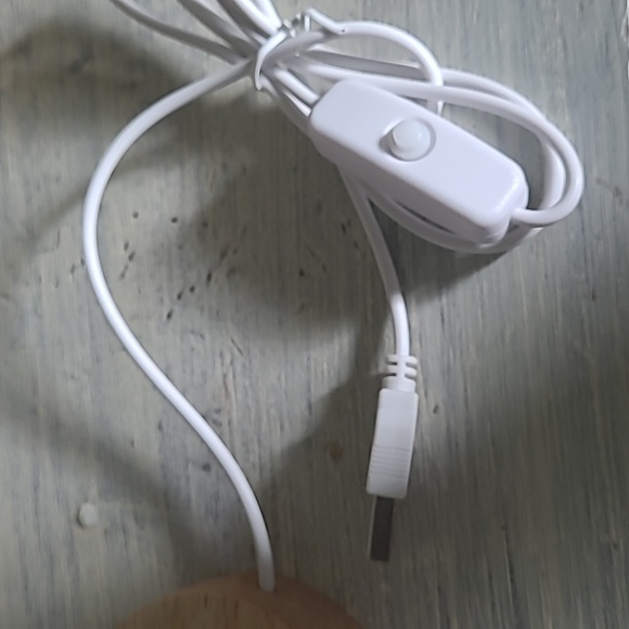 Wood LED Multi Color Light - Picture 2 of 7